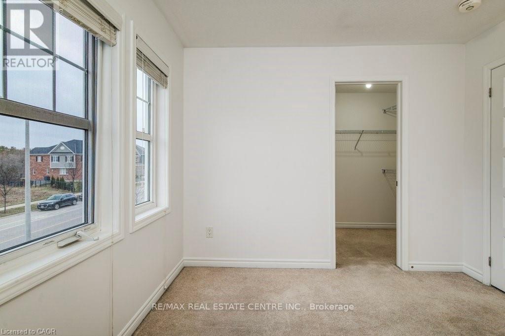 11 COMPASS TRAIL, Cambridge, Ontario, N3E0B7 — Photo 27