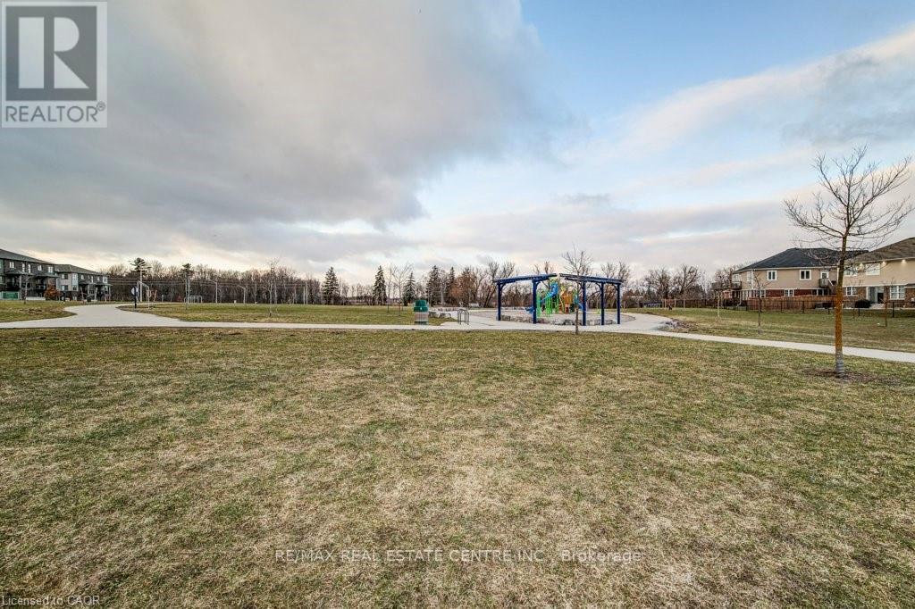 11 COMPASS TRAIL, Cambridge, Ontario, N3E0B7 — Photo 44