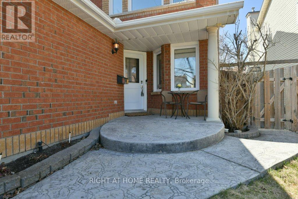 223 LONGSHIRE CIRCLE, Ottawa, Ontario, K2J4K8 — Photo 4