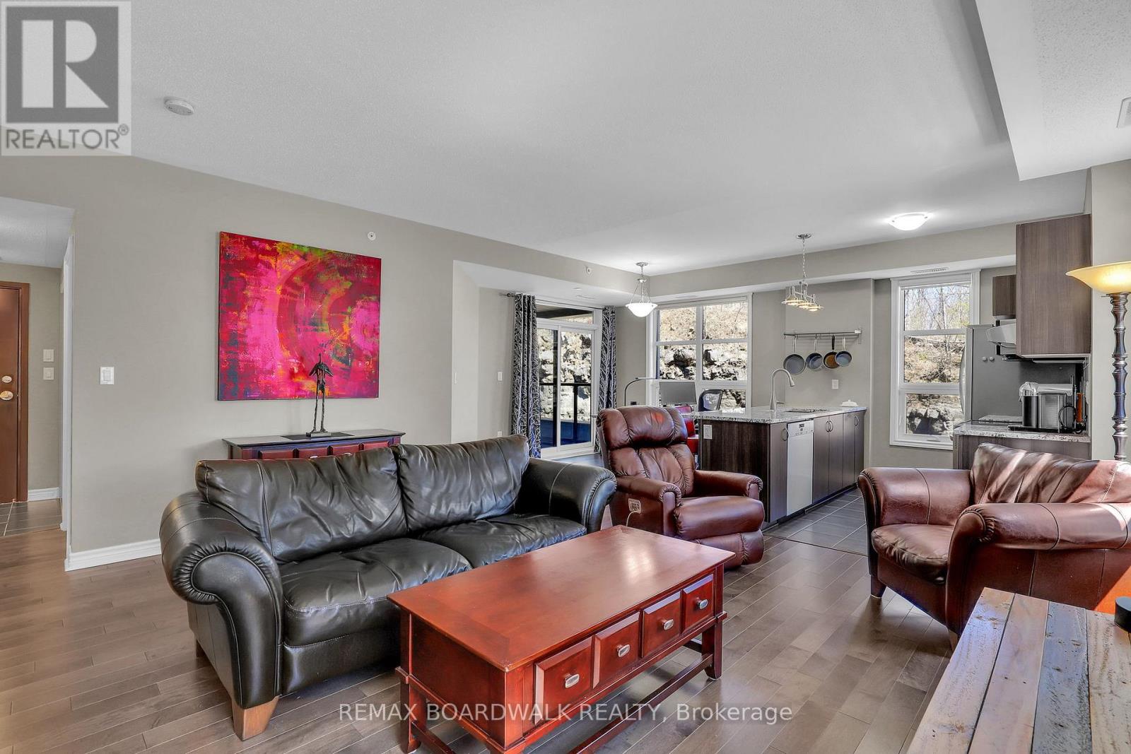 #202 - 230 TITANIUM PRIVATE E, Ottawa, Ontario, K1C0C1 — Photo 3