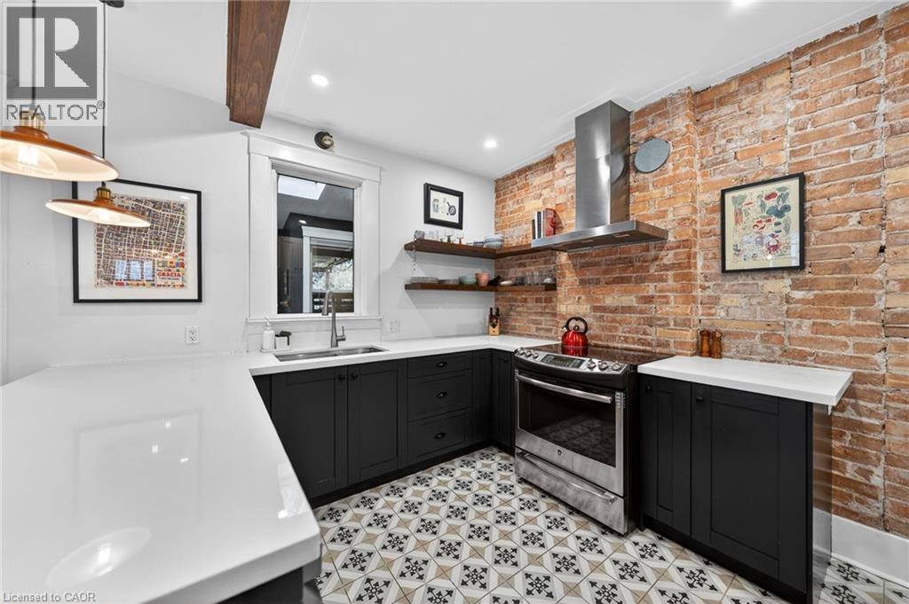 282 PARK Street, Kitchener, Ontario, N2G1N1 — Photo 12