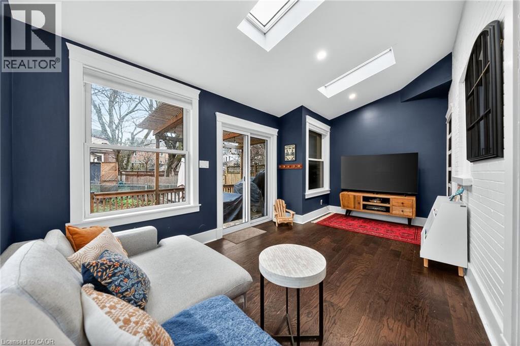 282 PARK Street, Kitchener, Ontario, N2G1N1 — Photo 18