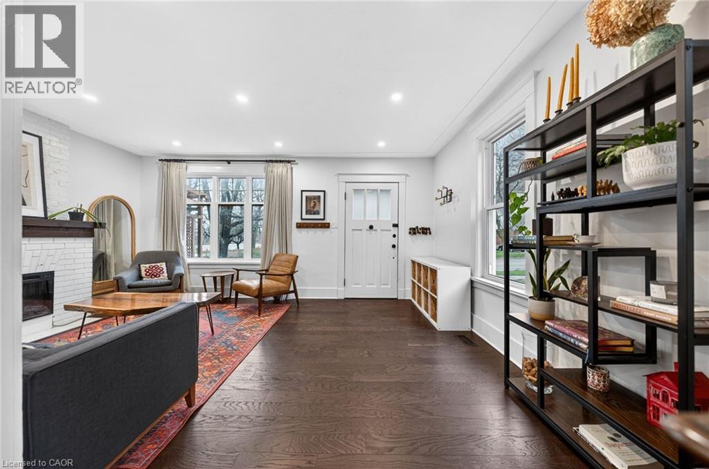 282 PARK Street, Kitchener, Ontario, N2G1N1 — Photo 3