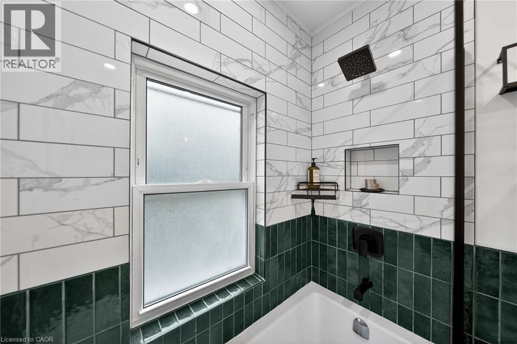 282 PARK Street, Kitchener, Ontario, N2G1N1 — Photo 30