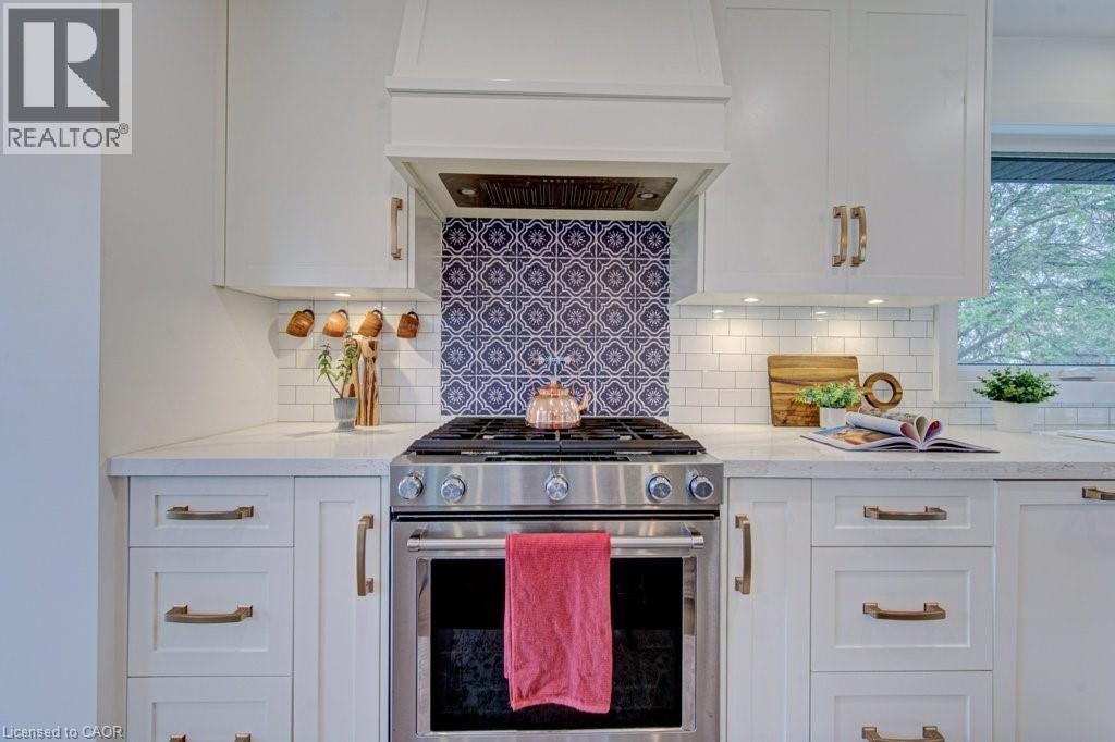 1486 AUGUSTINE Drive, Burlington, Ontario, L7P2N2 — Photo 13