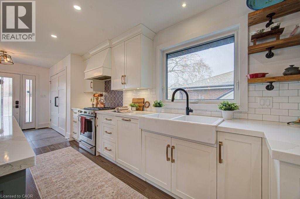 1486 AUGUSTINE Drive, Burlington, Ontario, L7P2N2 — Photo 16