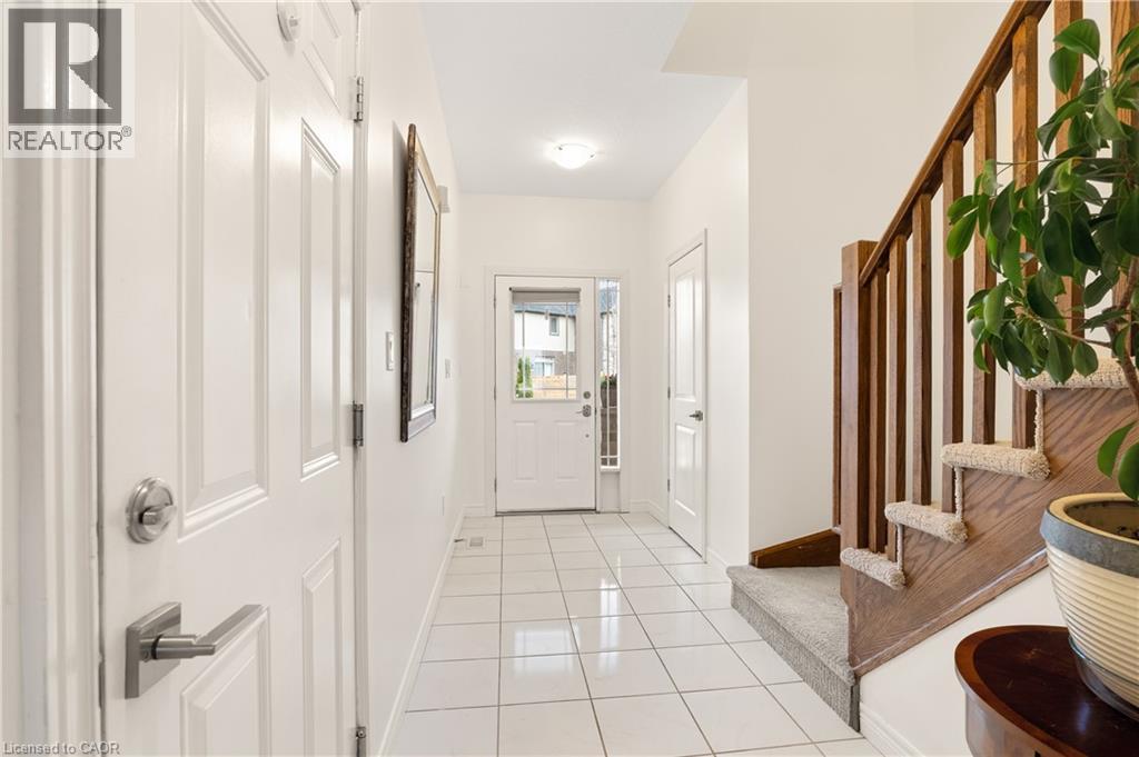 50 GREENWATER Street, Kitchener, Ontario, N2R0H2 — Photo 4