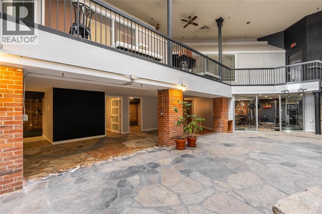 148 FRONT STREET North Unit# LOWER, Sarnia, Ontario, N7T5S3 — Photo 14