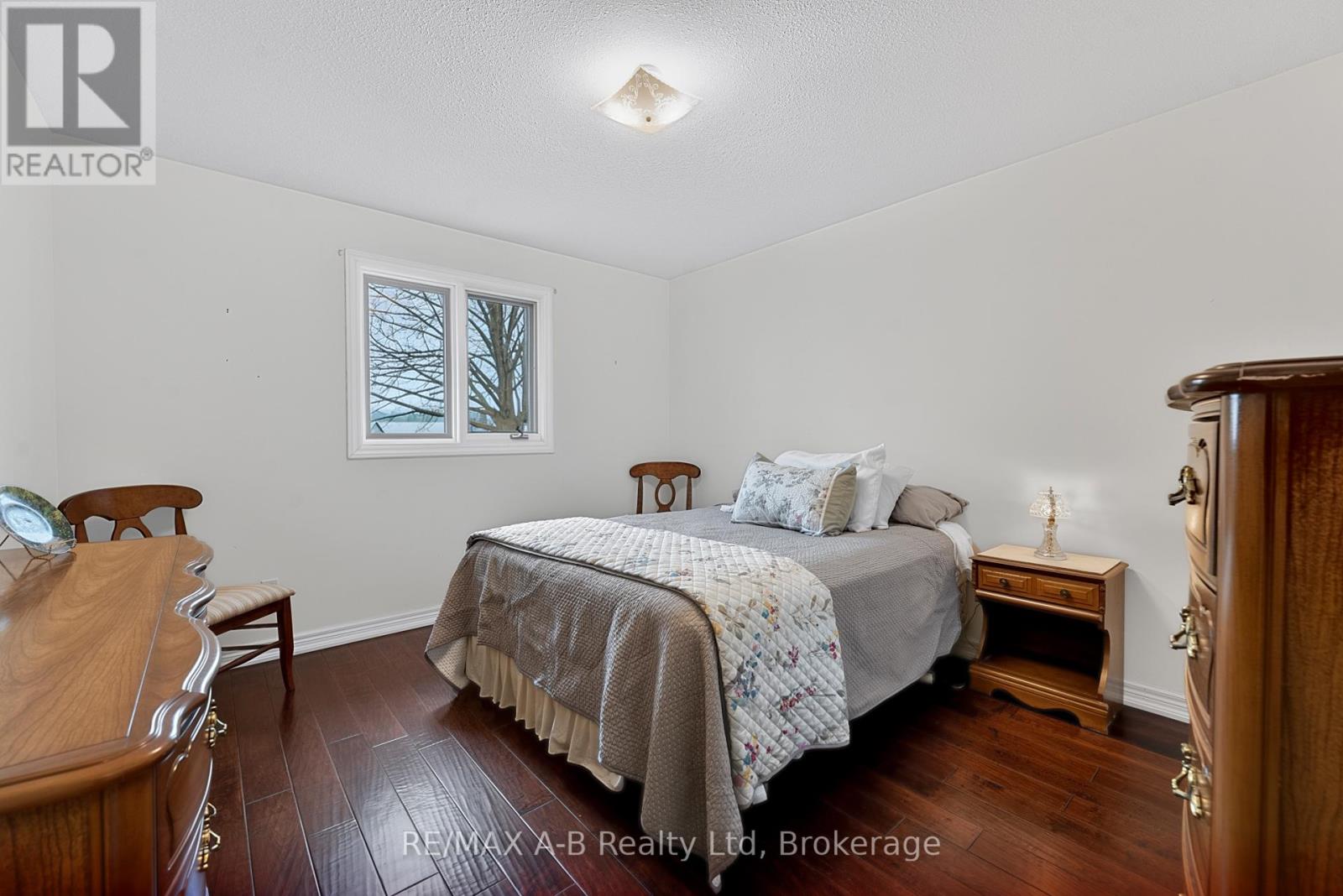 23 - 24 GRIFFITHS DRIVE, Brant (Paris), Ontario, N3L4C5 — Photo 11