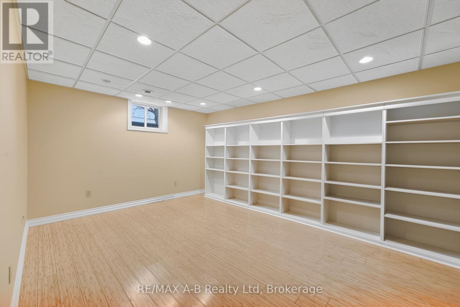 23 - 24 GRIFFITHS DRIVE, Brant (Paris), Ontario, N3L4C5 — Photo 17