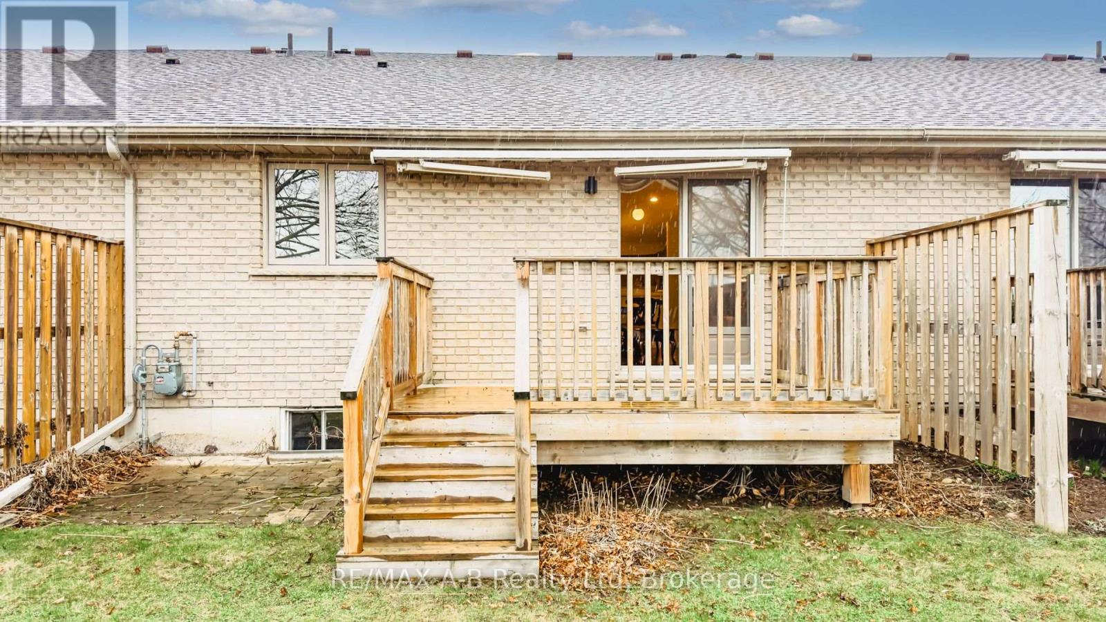 23 - 24 GRIFFITHS DRIVE, Brant (Paris), Ontario, N3L4C5 — Photo 23