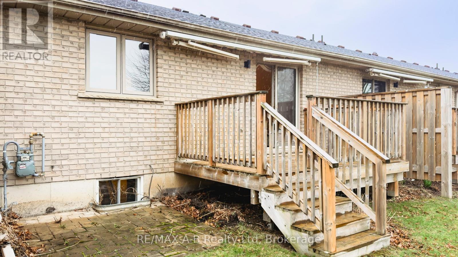 23 - 24 GRIFFITHS DRIVE, Brant (Paris), Ontario, N3L4C5 — Photo 24