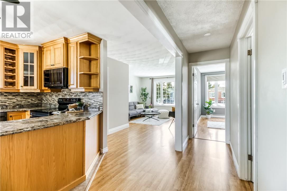 4680 Frontenac Crescent, Val Therese, Ontario, P3P1S3 — Photo 9