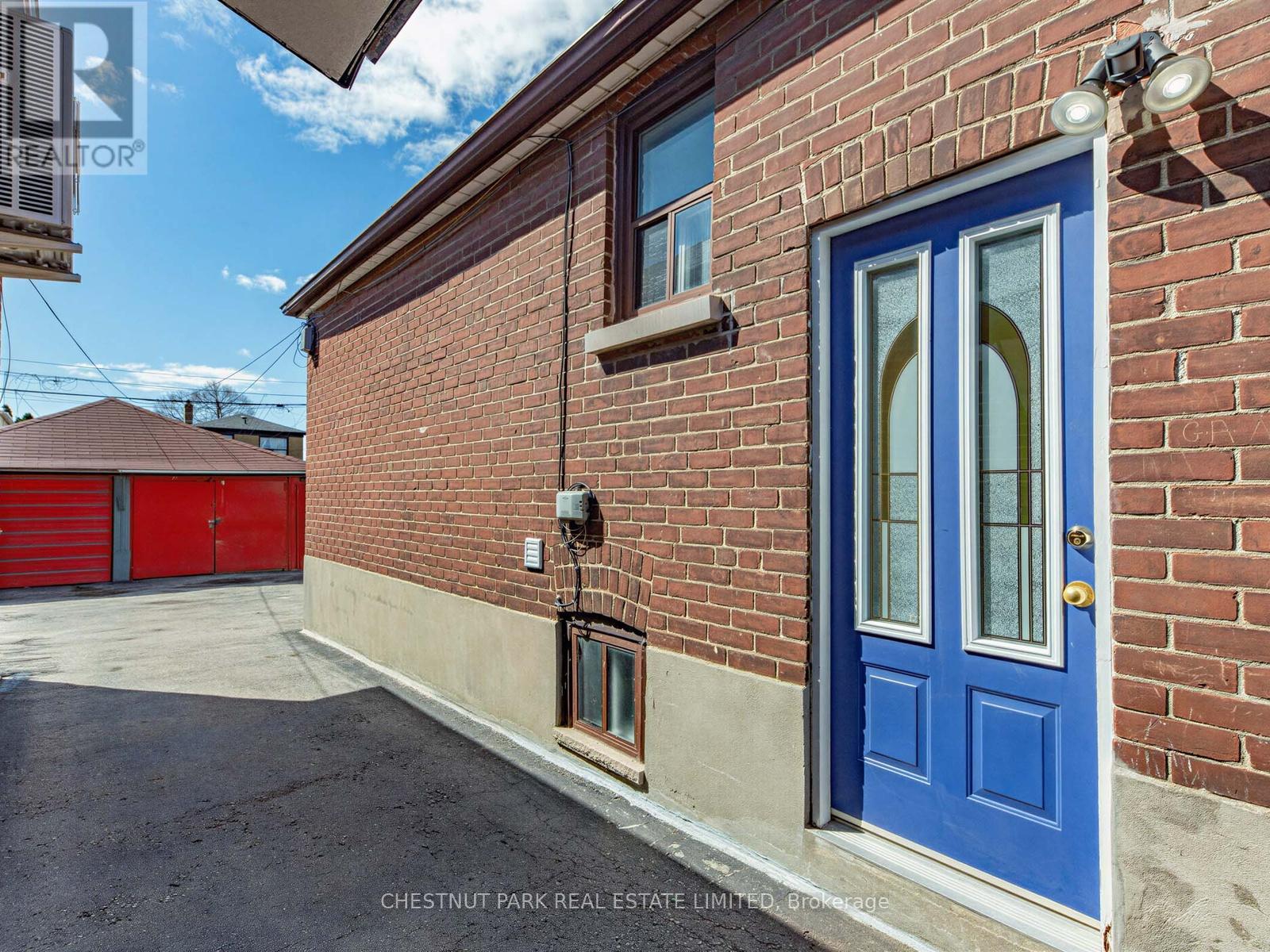 27 AMHERST AVENUE, Toronto (Oakwood Village), Ontario, M6E1Z2 — Photo 23