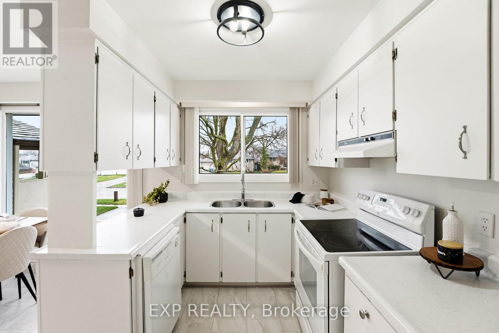 370 HILLCROFT STREET, Oshawa (O'Neill), Ontario, L1G2M2 — Photo 19