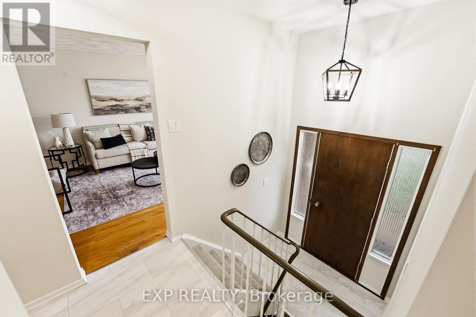 370 HILLCROFT STREET, Oshawa (O'Neill), Ontario, L1G2M2 — Photo 8