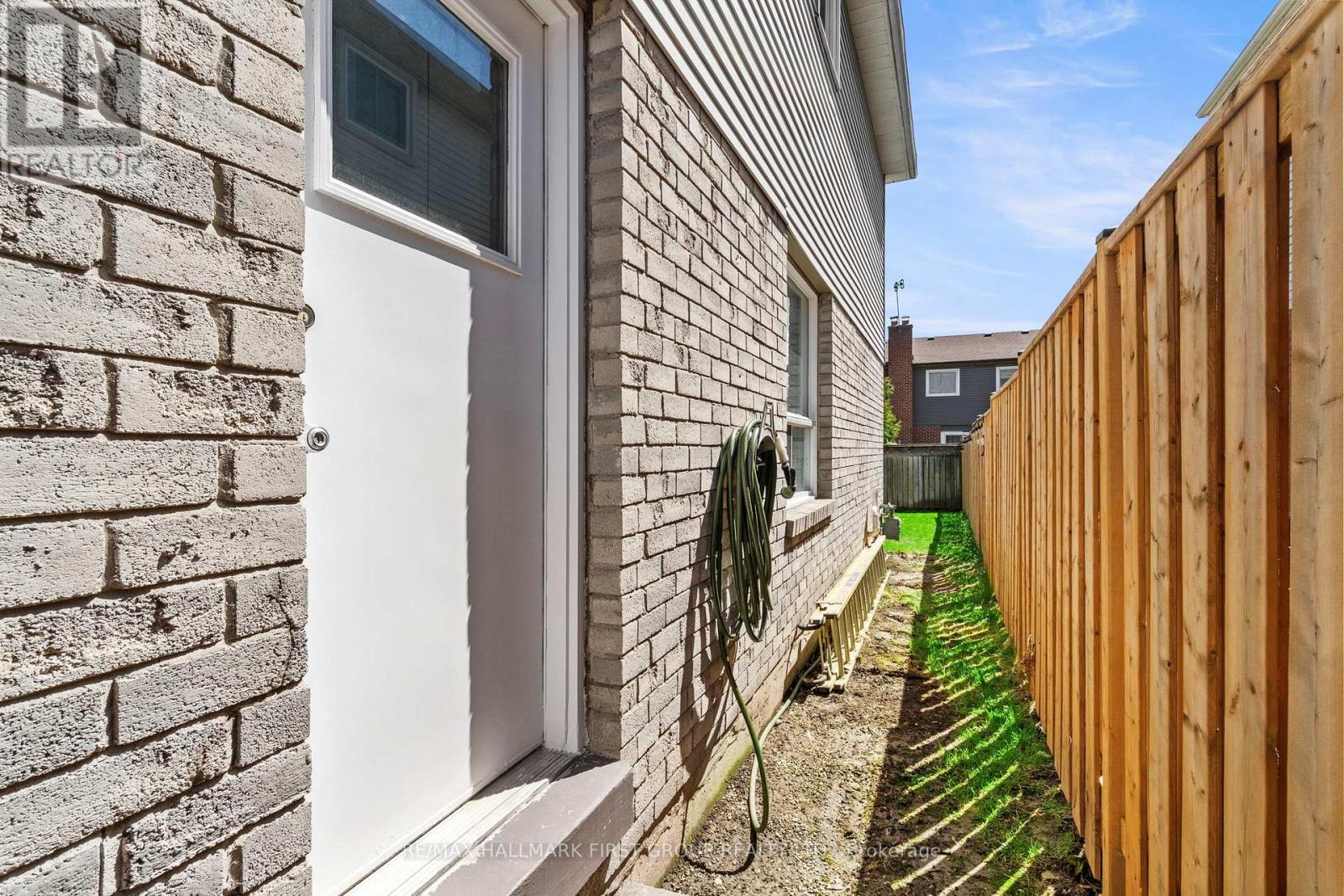 1321 ANTON SQUARE, Pickering (Liverpool), Ontario, L1V5S7 — Photo 42