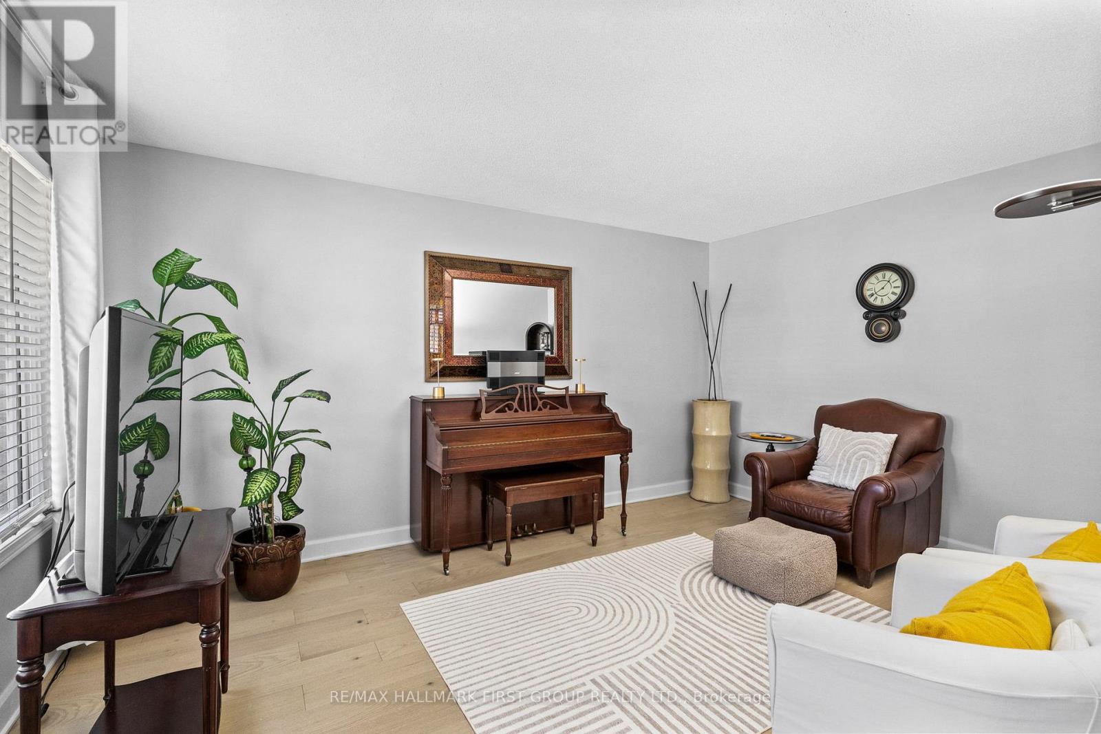 1321 ANTON SQUARE, Pickering (Liverpool), Ontario, L1V5S7 — Photo 9