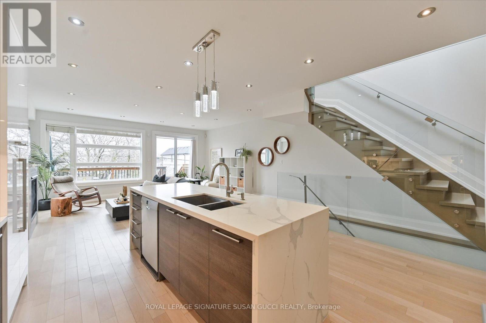 69 HOLMSTEAD AVENUE, Toronto (O'Connor-Parkview), Ontario, M4B1T3 — Photo 15