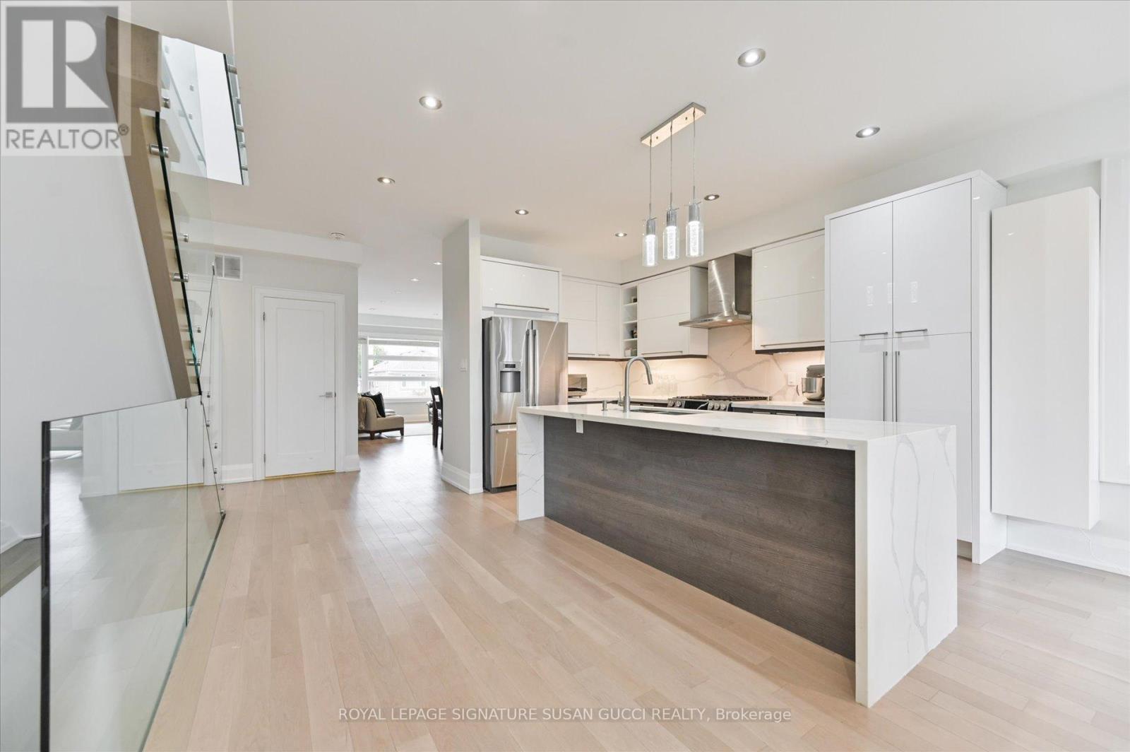 69 HOLMSTEAD AVENUE, Toronto (O'Connor-Parkview), Ontario, M4B1T3 — Photo 17