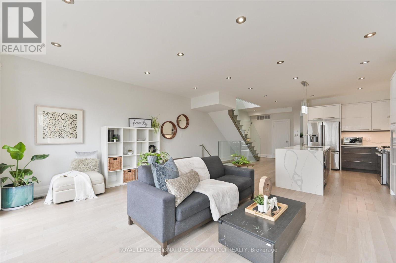 69 HOLMSTEAD AVENUE, Toronto (O'Connor-Parkview), Ontario, M4B1T3 — Photo 20