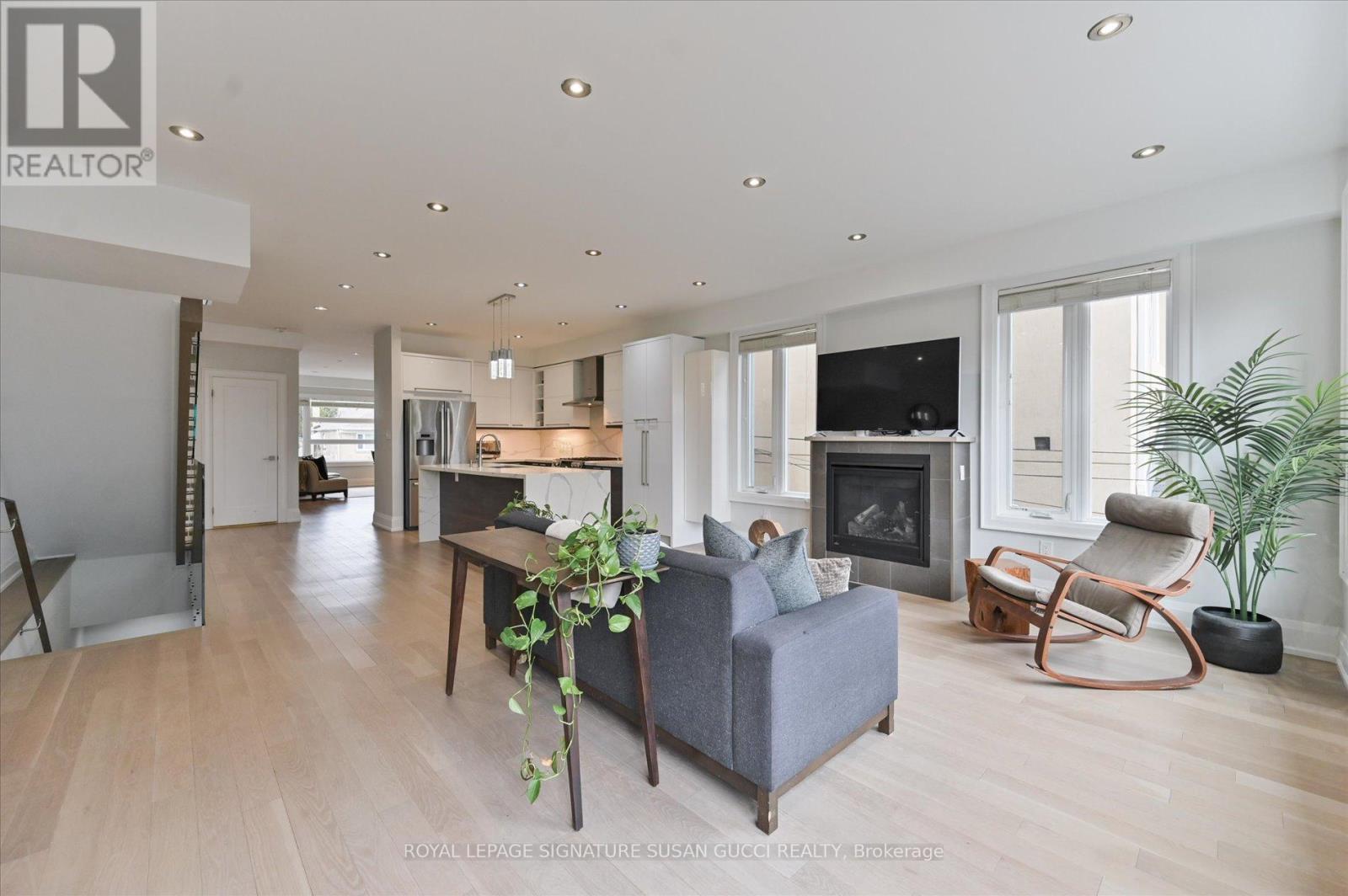 69 HOLMSTEAD AVENUE, Toronto (O'Connor-Parkview), Ontario, M4B1T3 — Photo 23