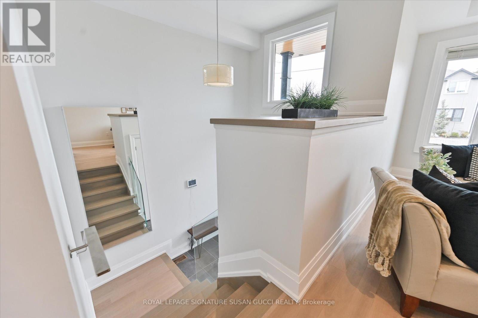 69 HOLMSTEAD AVENUE, Toronto (O'Connor-Parkview), Ontario, M4B1T3 — Photo 5