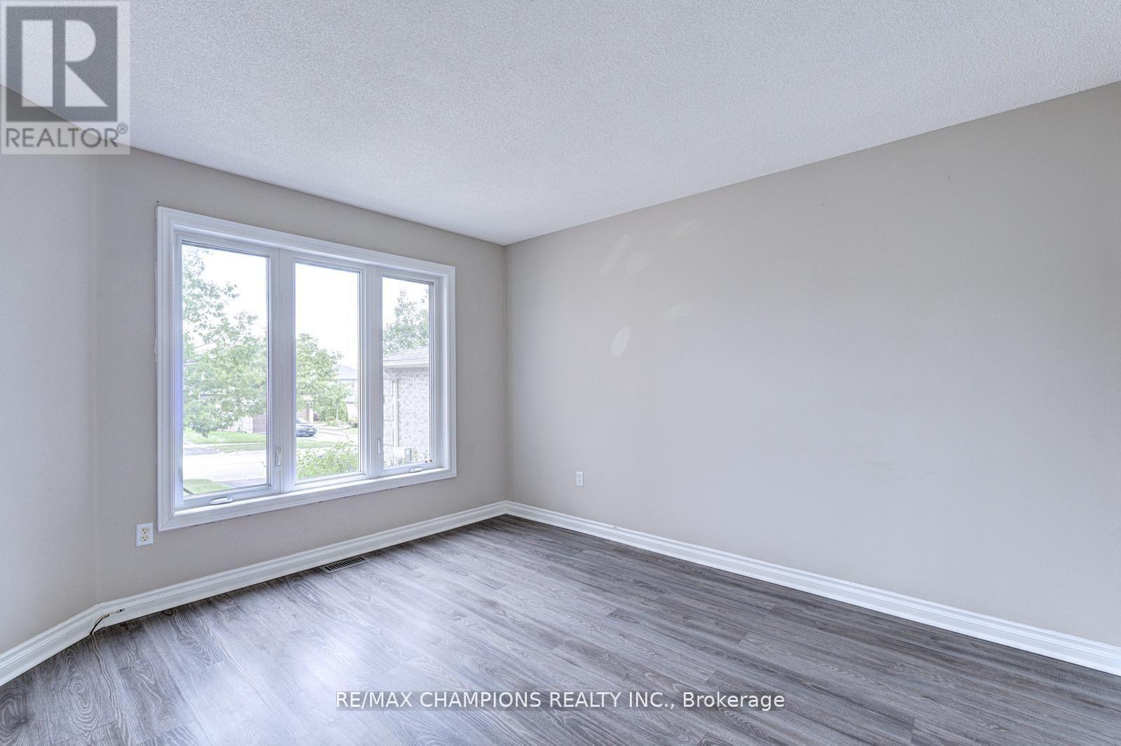 20 BELL STREET, Barrie (Ardagh), Ontario, L4N0J2 — Photo 33