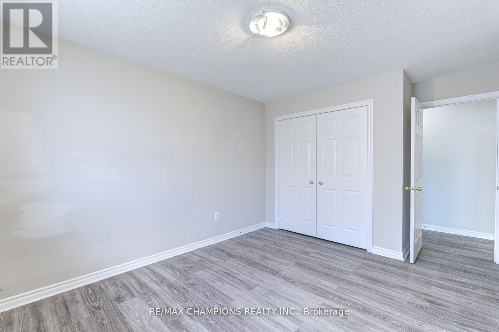 20 BELL STREET, Barrie (Ardagh), Ontario, L4N0J2 — Photo 41