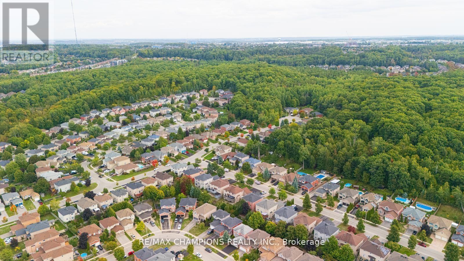 20 BELL STREET, Barrie (Ardagh), Ontario, L4N0J2 — Photo 5