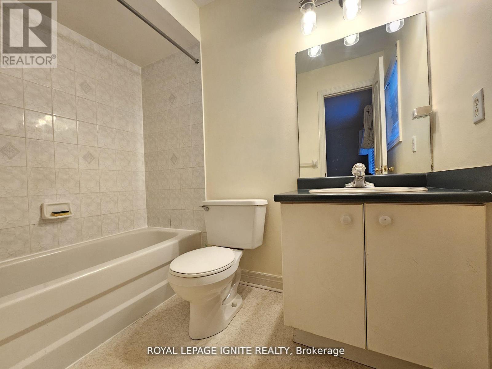 60 PRESSED BRICK DRIVE, Brampton (Brampton North), Ontario, L6V4K3 — Photo 12