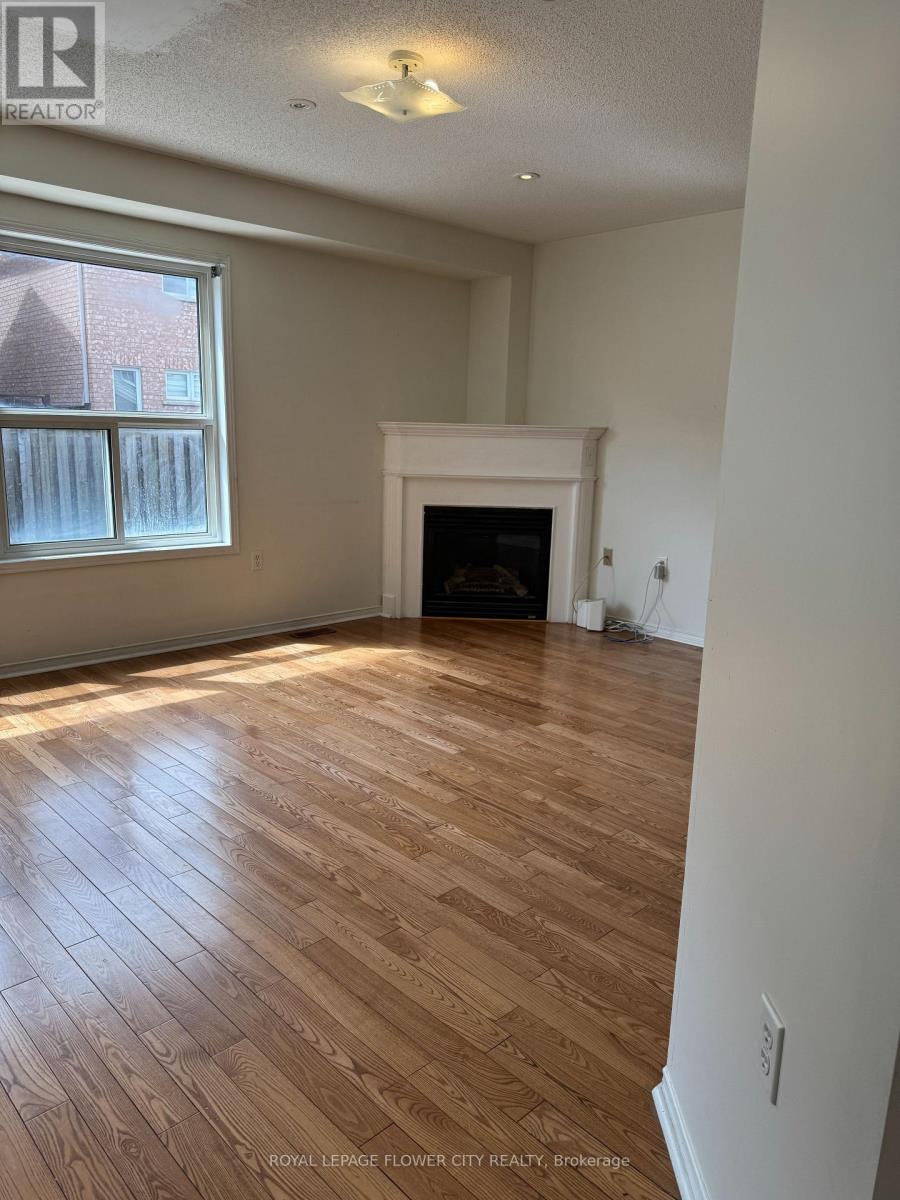 UPPER - 58 BRENTCLIFF DRIVE, Brampton (Fletcher's Meadow), Ontario, L7A2N2 — Photo 13