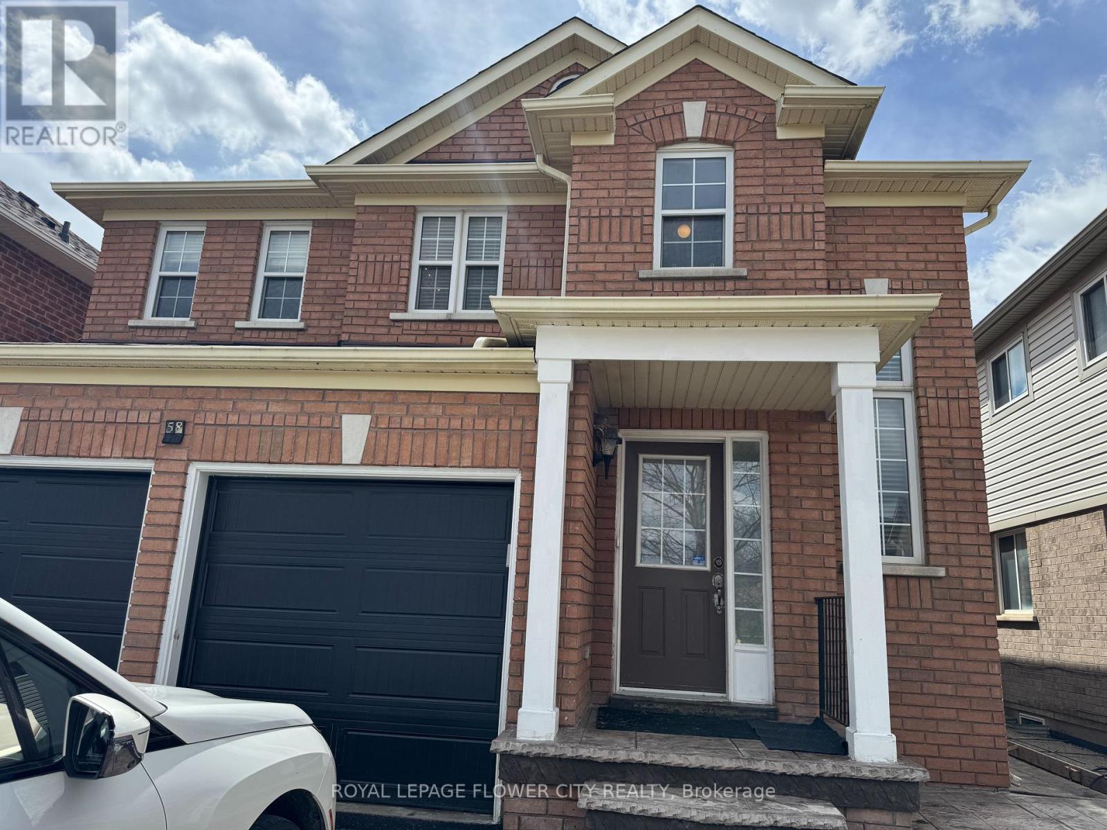 UPPER - 58 BRENTCLIFF DRIVE, Brampton (Fletcher's Meadow), Ontario, L7A2N2 — Photo 2