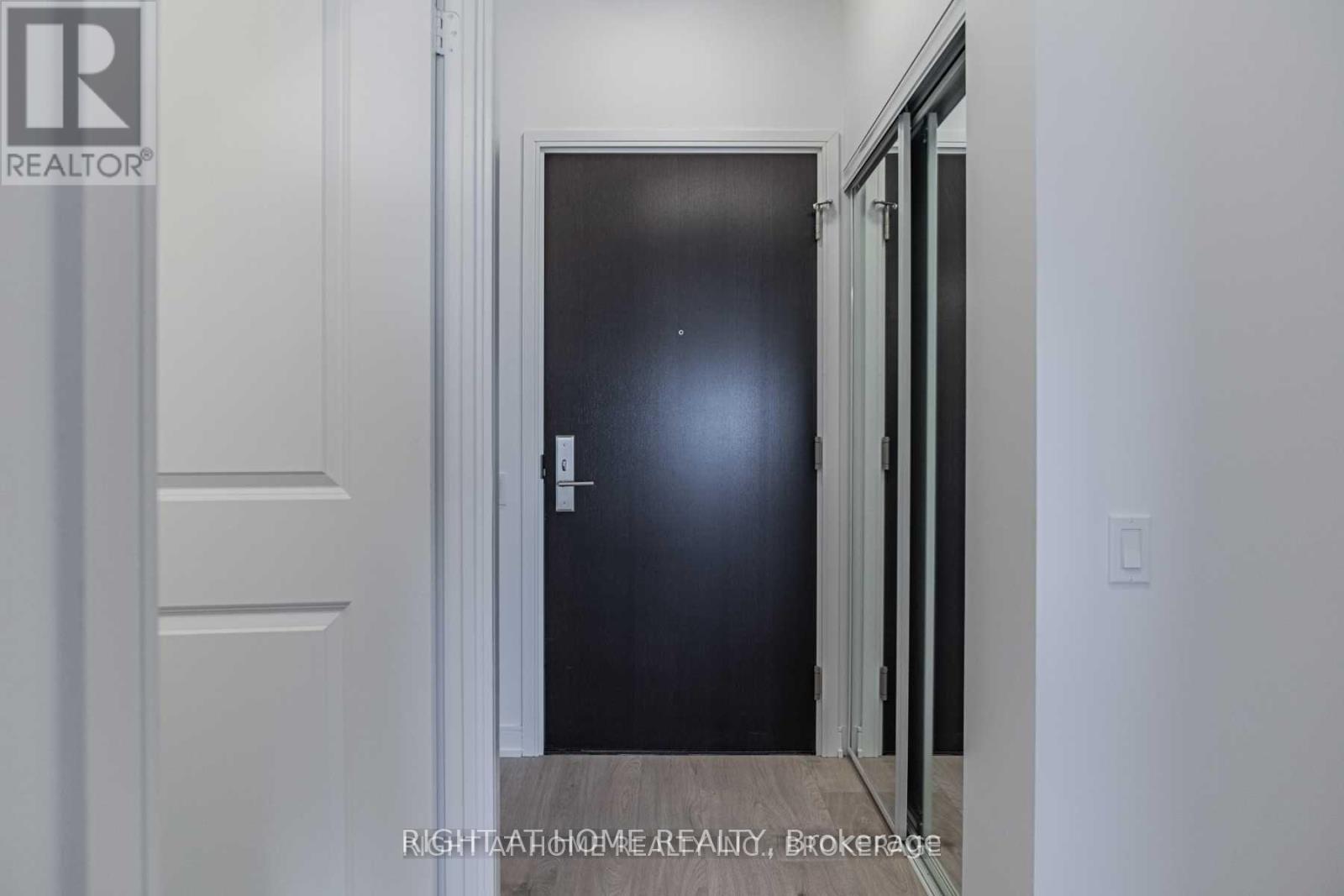 2418 - 8 NAHANI WAY, Mississauga (Hurontario), Ontario, L4Z4J8 — Photo 3