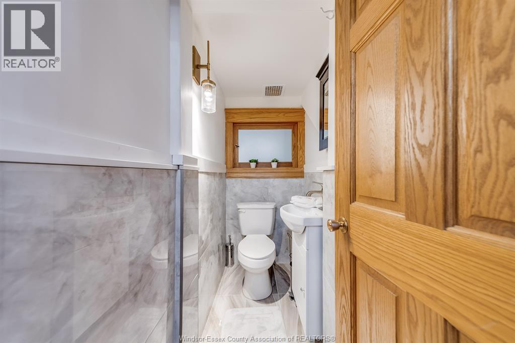 961 OUELLETTE AVENUE Unit# 2, Windsor, Ontario, N9A4J5 — Photo 28