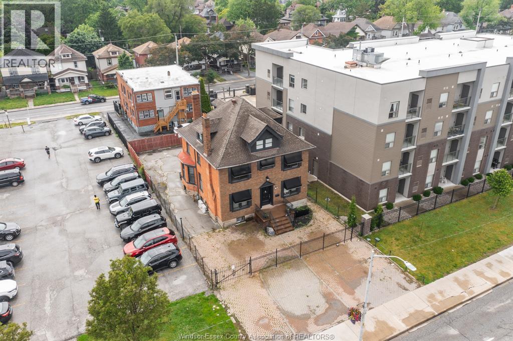 961 OUELLETTE AVENUE Unit# 2, Windsor, Ontario, N9A4J5 — Photo 44