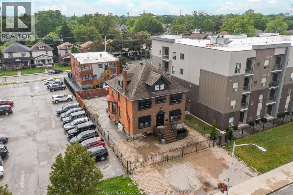 961 OUELLETTE AVENUE Unit# 2, Windsor, Ontario, N9A4J5 — Photo 7