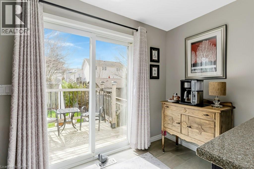 56 DAWN Crescent, Cambridge, Ontario, N3C4A9 — Photo 13