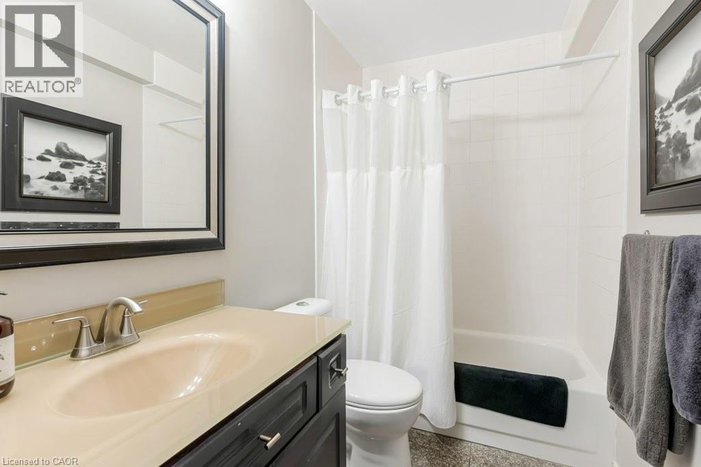 56 DAWN Crescent, Cambridge, Ontario, N3C4A9 — Photo 28