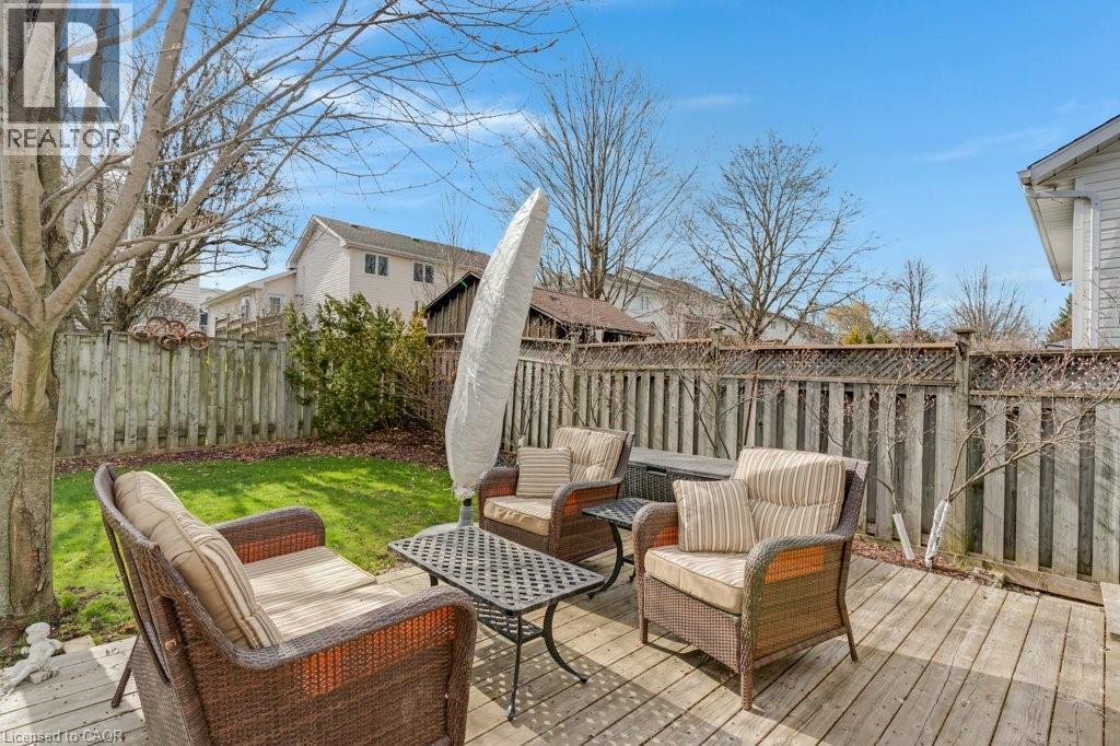 56 DAWN Crescent, Cambridge, Ontario, N3C4A9 — Photo 37