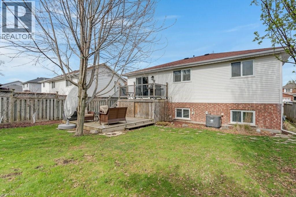 56 DAWN Crescent, Cambridge, Ontario, N3C4A9 — Photo 38