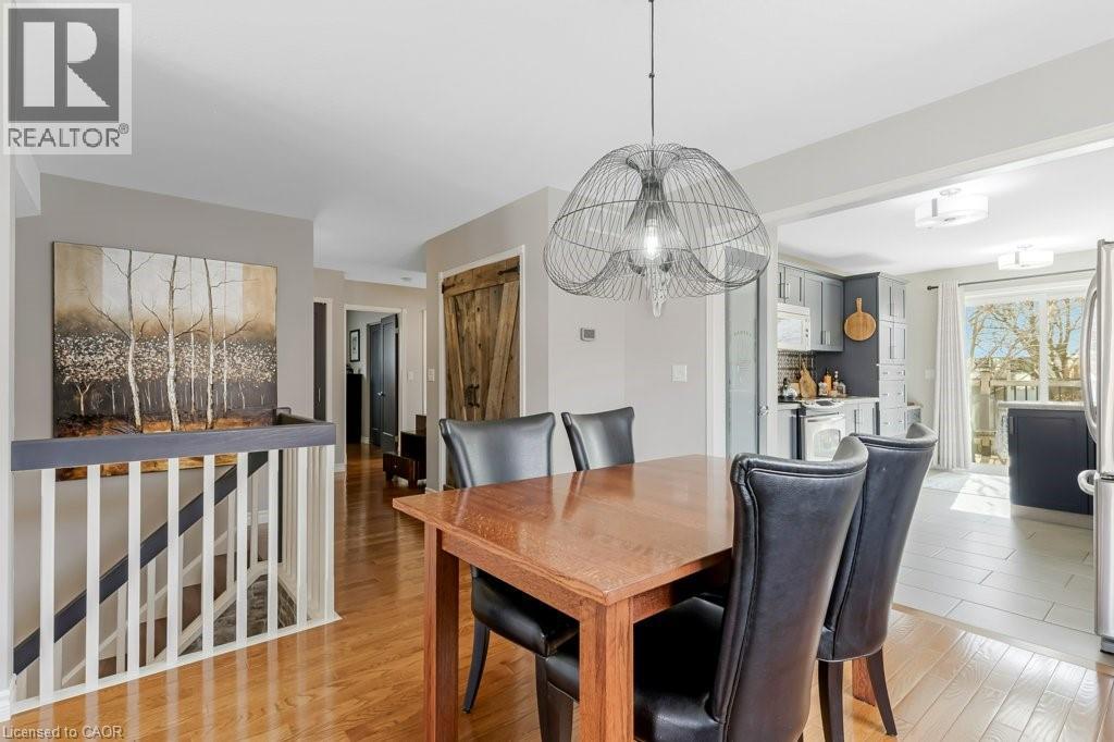 56 DAWN Crescent, Cambridge, Ontario, N3C4A9 — Photo 5