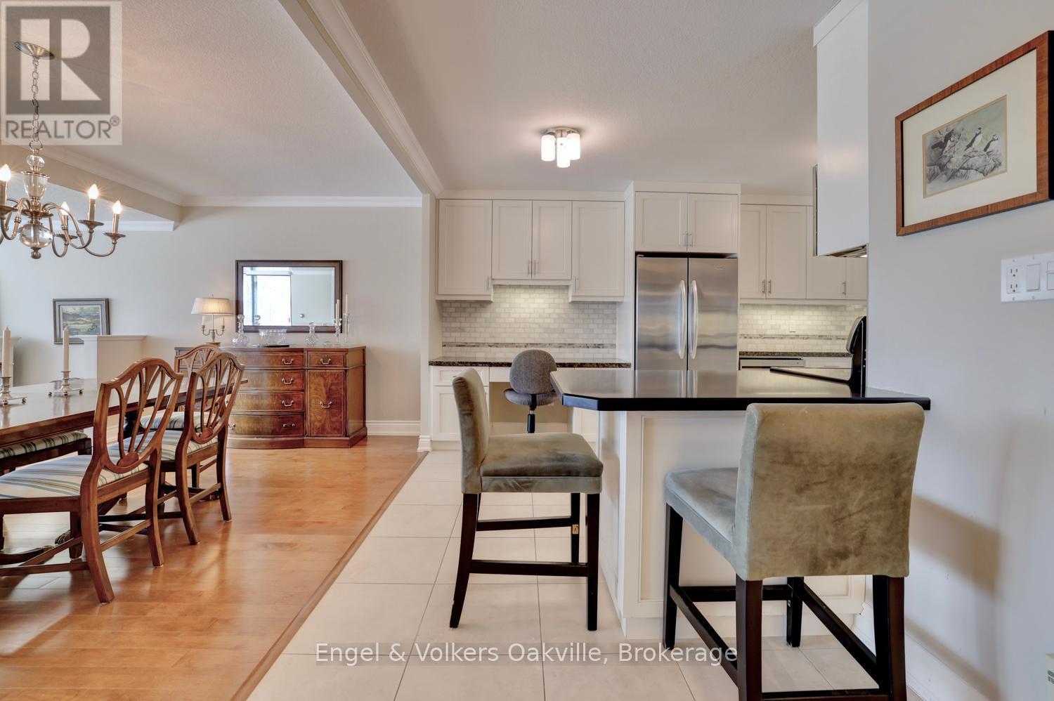 205 - 2180 MARINE DRIVE, Oakville (BR Bronte), Ontario, L6L5V2 — Photo 10