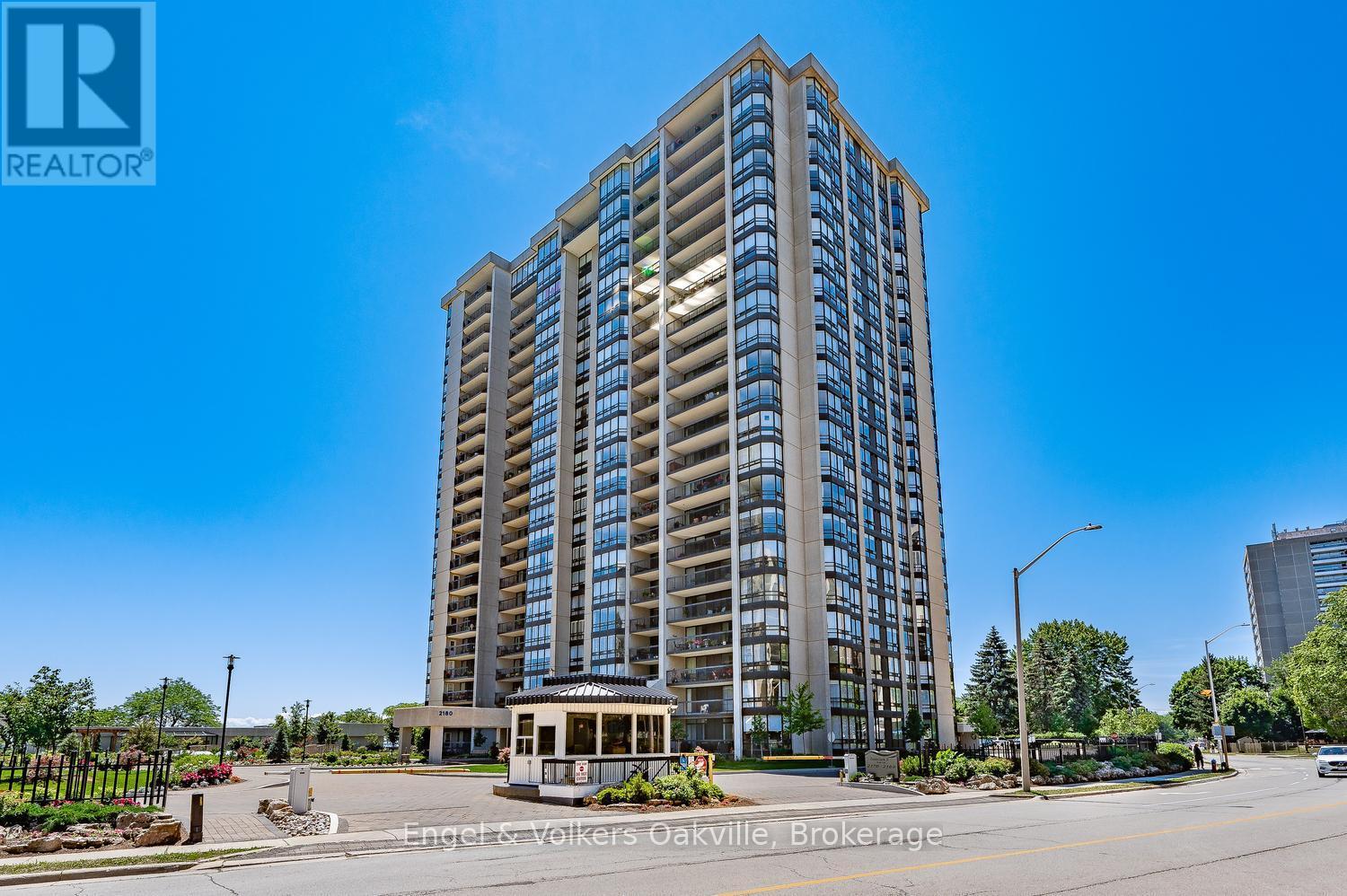 205 - 2180 MARINE DRIVE, Oakville (BR Bronte), Ontario, L6L5V2 — Photo 2