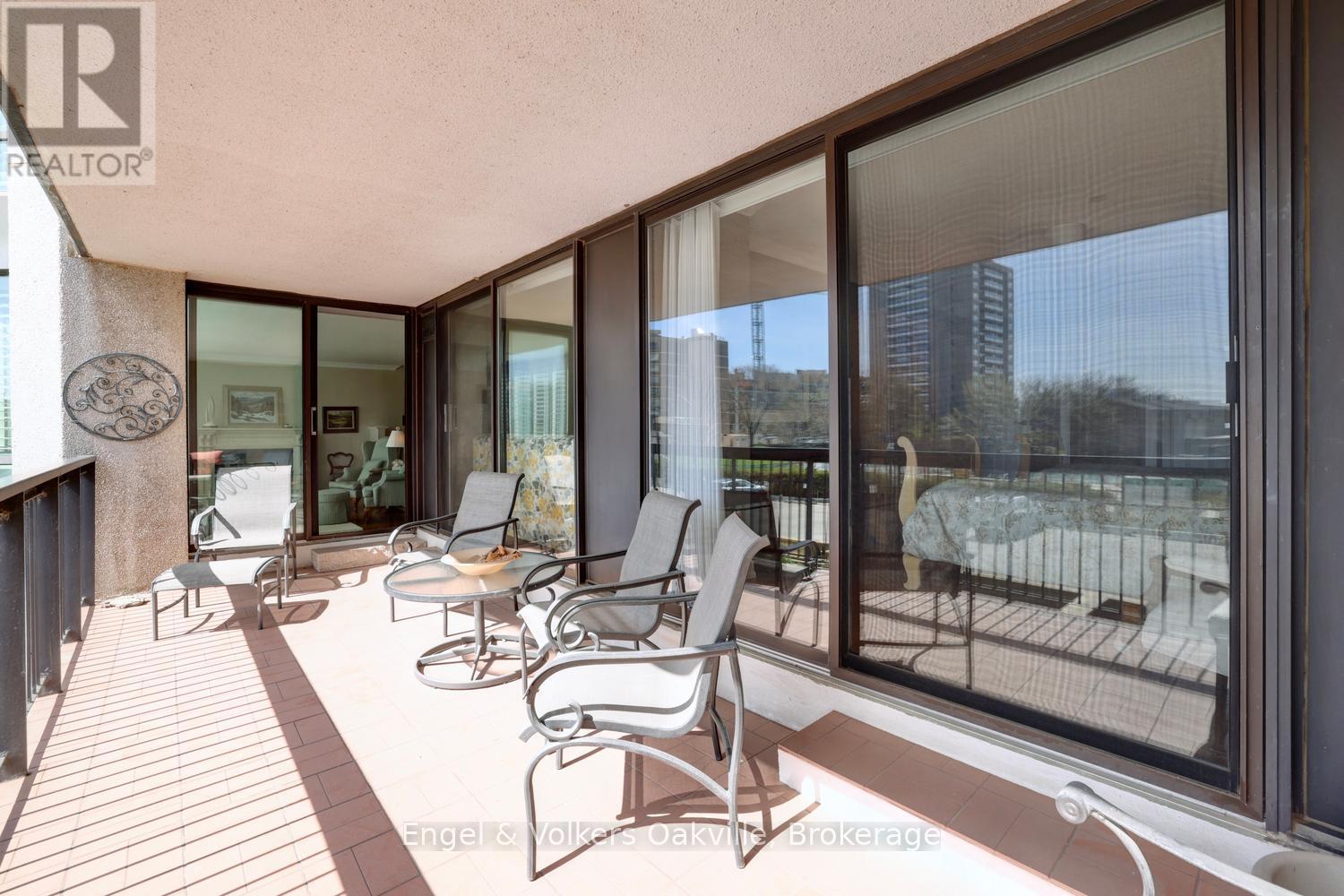 205 - 2180 MARINE DRIVE, Oakville (BR Bronte), Ontario, L6L5V2 — Photo 32