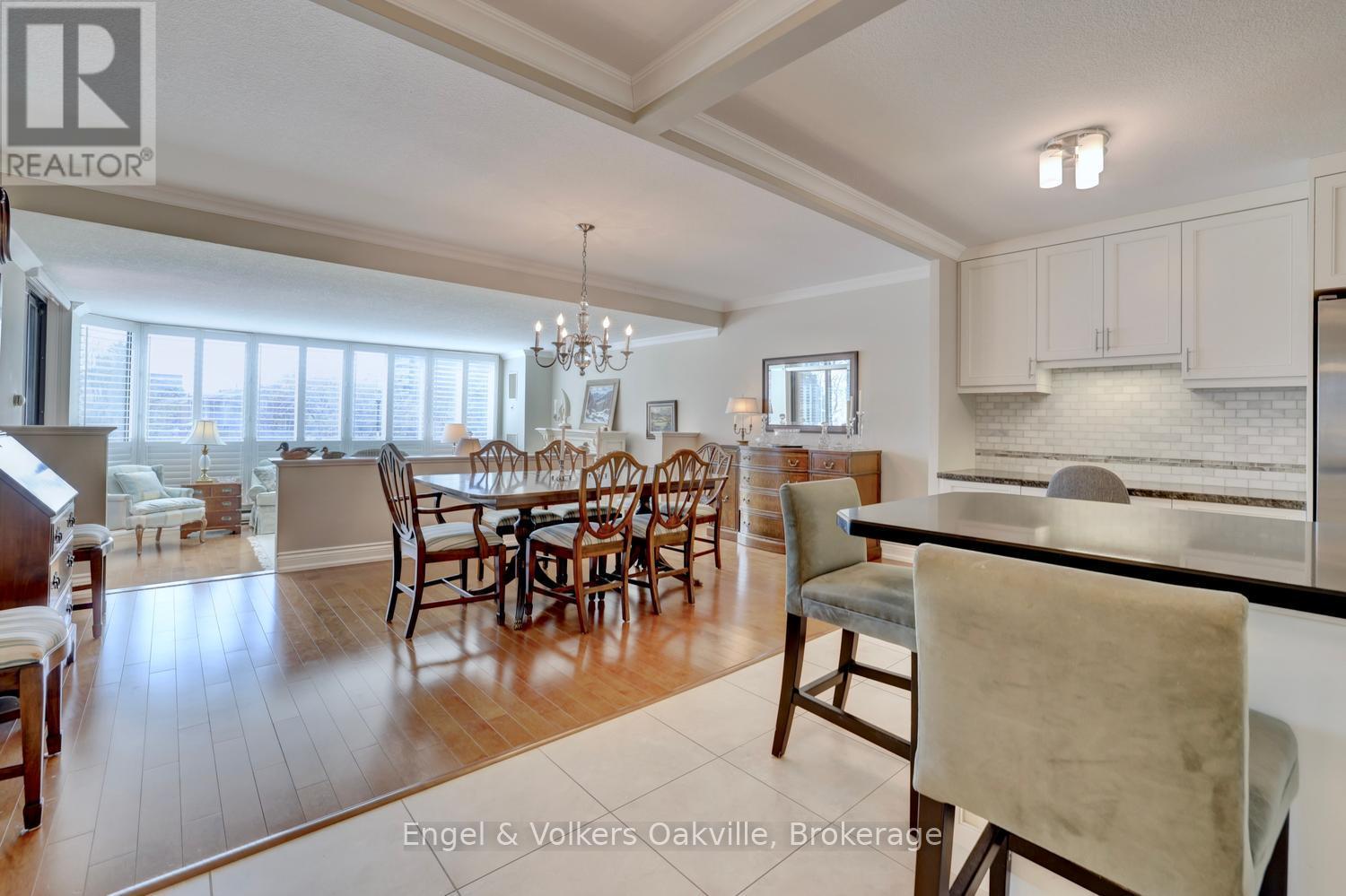 205 - 2180 MARINE DRIVE, Oakville (BR Bronte), Ontario, L6L5V2 — Photo 9