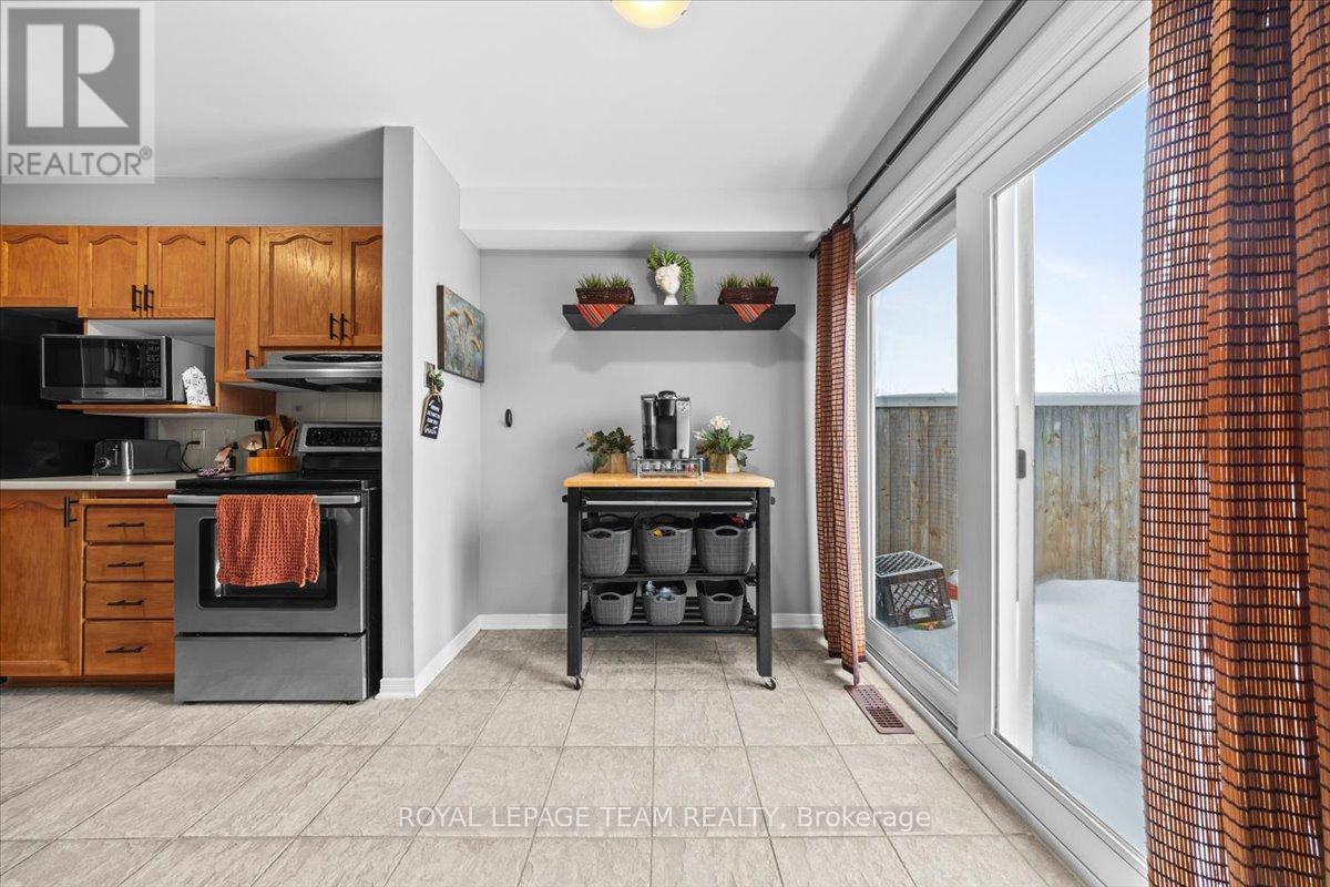 8 CROWNRIDGE DRIVE, Ottawa, Ontario, K2M2M8 — Photo 13