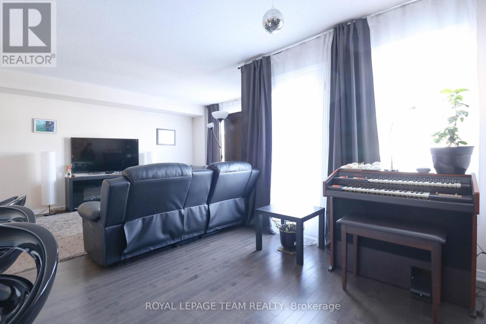 514 RADIANT PRIVATE, Ottawa, Ontario, K2M0M9 — Photo 7