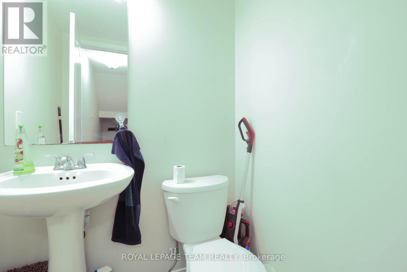 514 RADIANT PRIVATE, Ottawa, Ontario, K2M0M9 — Photo 9