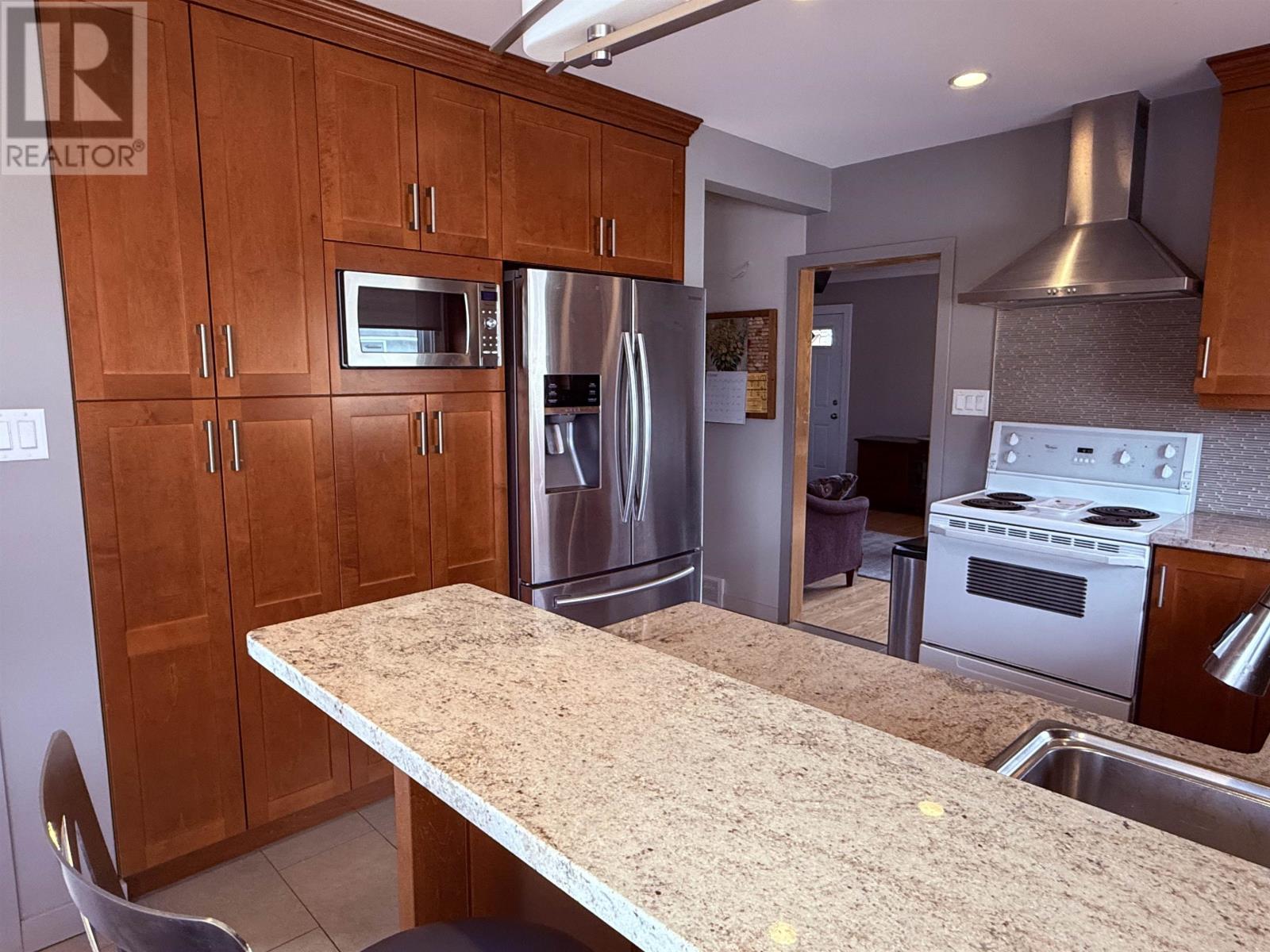 2214 Arthur St E, Thunder Bay, Ontario, P7E5P1 — Photo 10